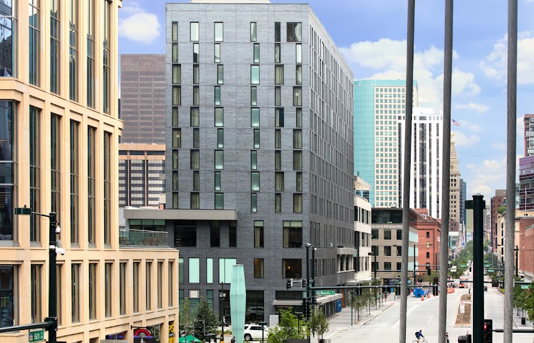Hotels near Coors Field