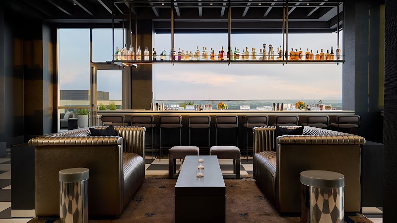 Halo Rooftop Bar photo 1