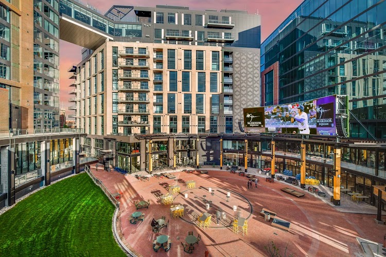 McGregor Square photo 1