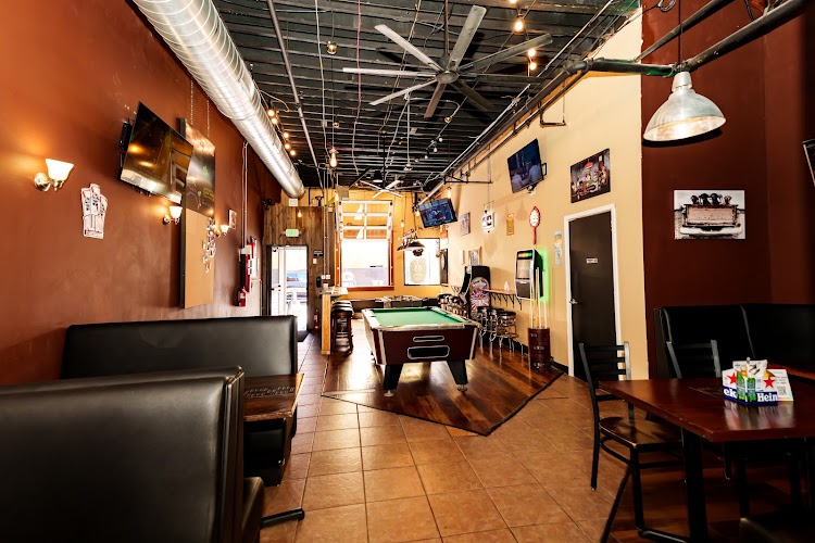 Two Lazy Dogs Bar & Grill photo 2