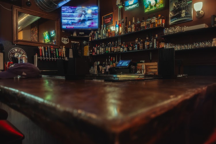 Two Lazy Dogs Bar & Grill photo 1