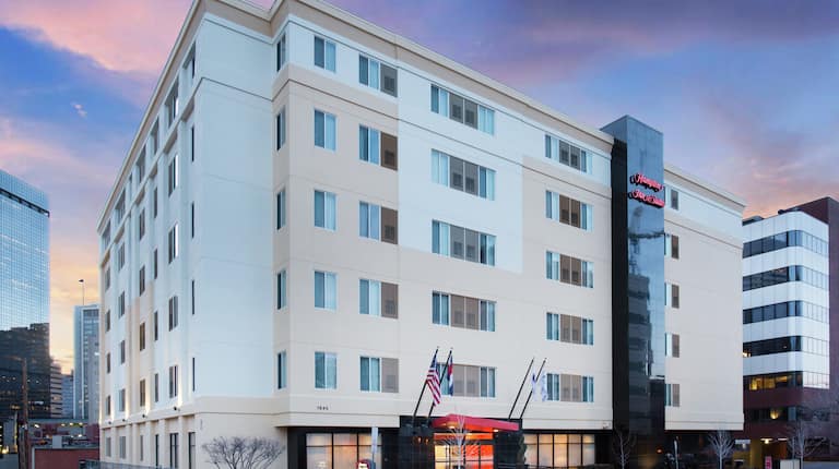 Hampton Inn & Suites Denver-Downtown photo 1