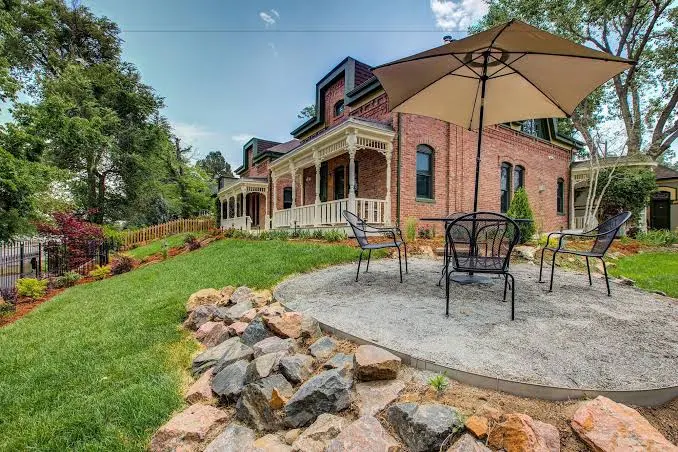 The Curtis Park Club