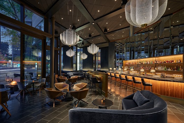 BEZEL Bar photo 1