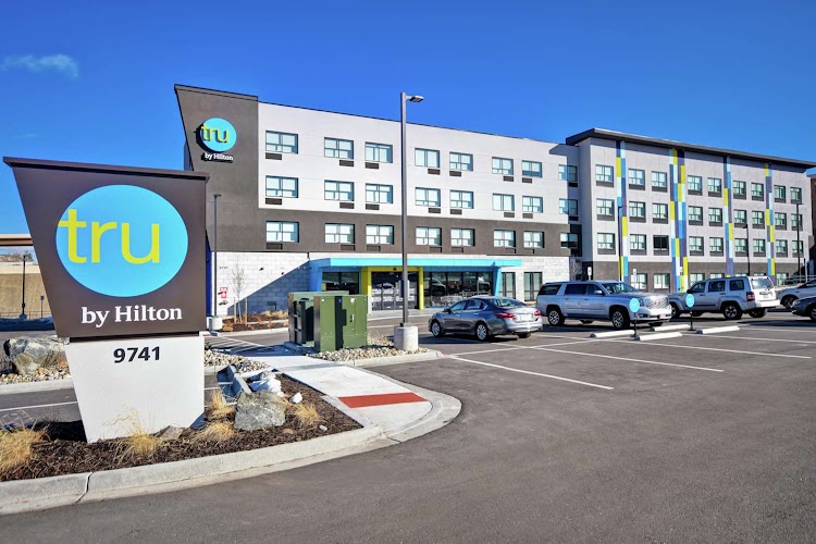 Tru by Hilton Denver South Park Meadows photo 1