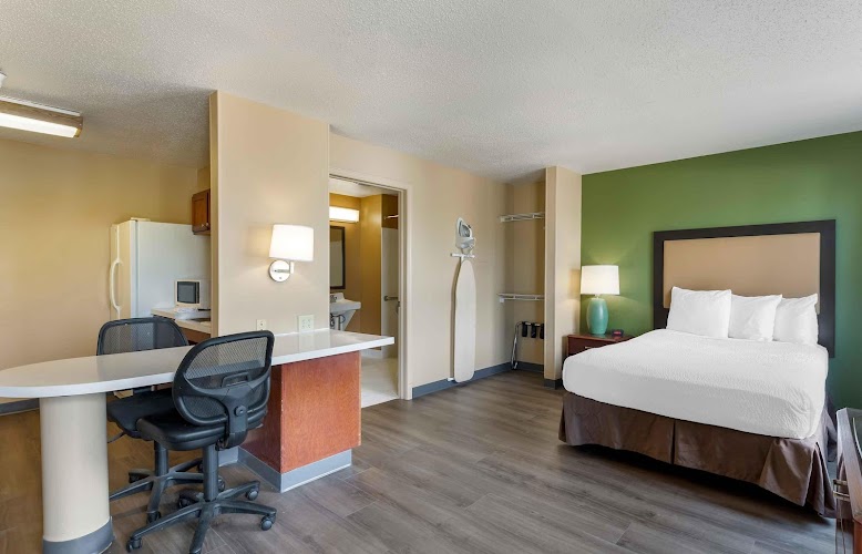 Extended Stay America Suites- Denver - Aurora North photo 2