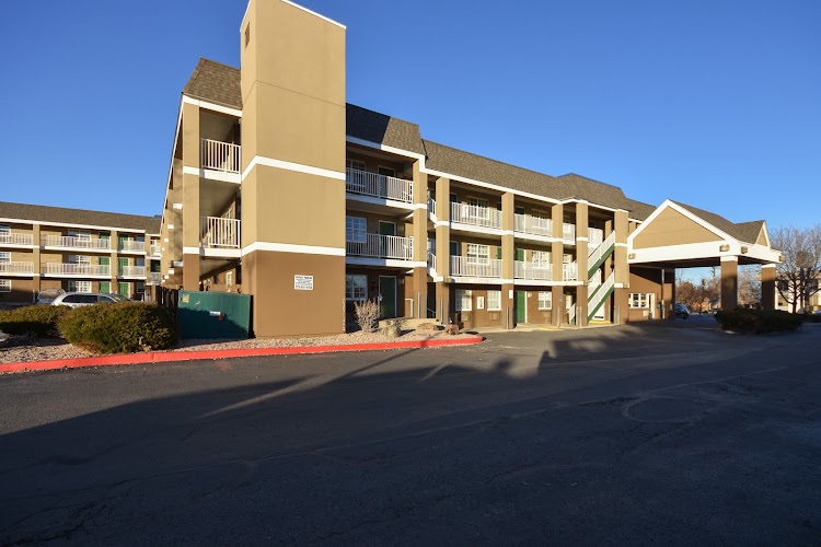 HomeTowne Studios Denver - Lakewood West photo 1
