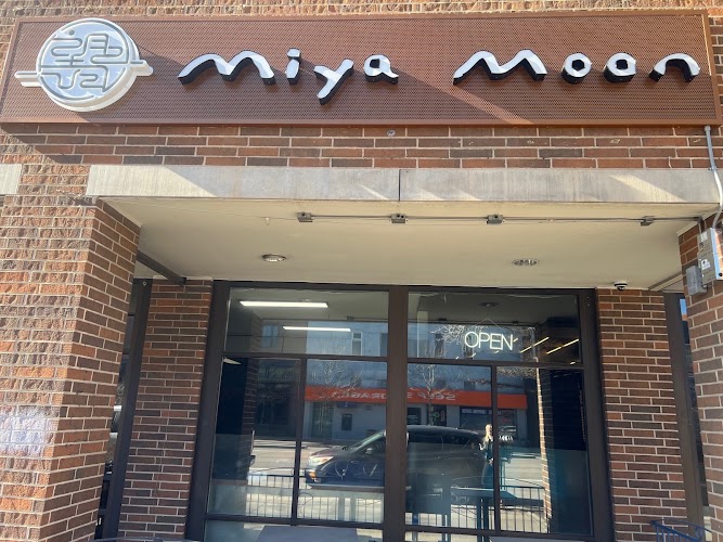 Miya Moon