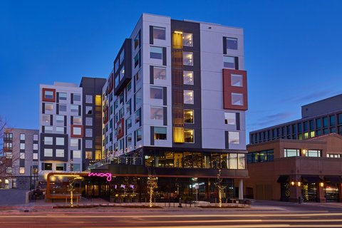 Moxy Denver Cherry Creek photo 1