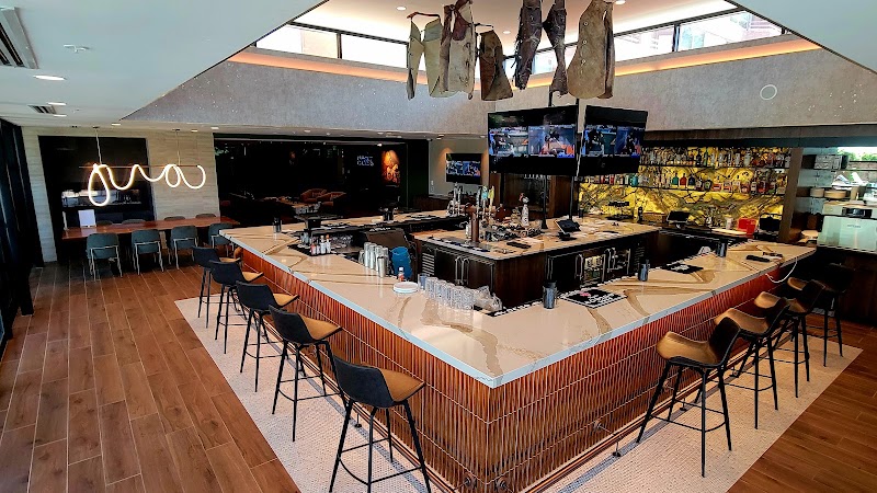 The Tavern at Seasons
