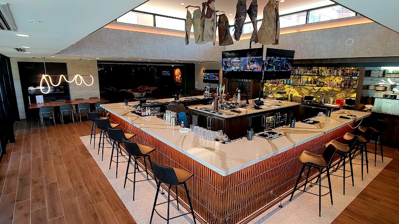 The Tavern at Seasons