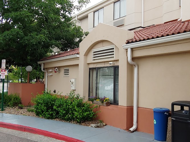 Econo Lodge Denver International Airport