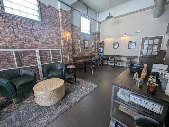 Kunjani Cafe photo 1