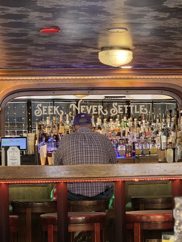West Saloon & Kitchen photo 2