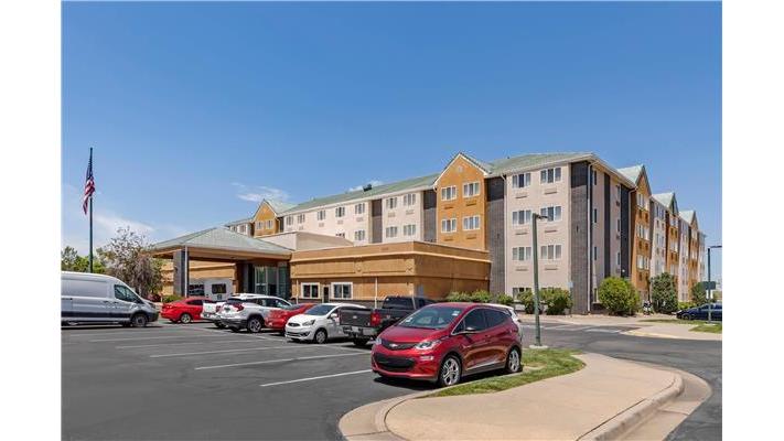 Quality Inn & Suites Denver Airport - Gateway Park photo 1