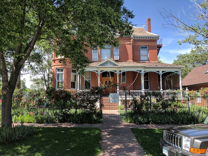 The Lumber Baron Inn & Gardens