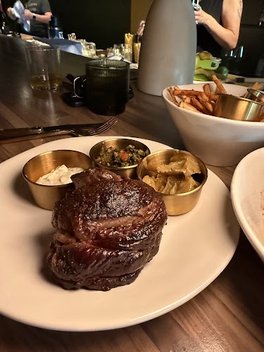 Western Daughters Wine bar